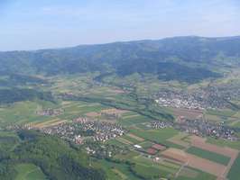 fotos_1/zv_Luftbild_2_Dreisamtal.jpg